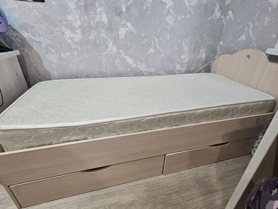 Кровать детская (подростковая)