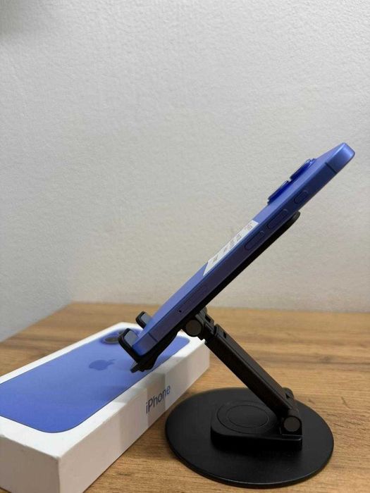 iPhone 16 128Gb Ultramarine