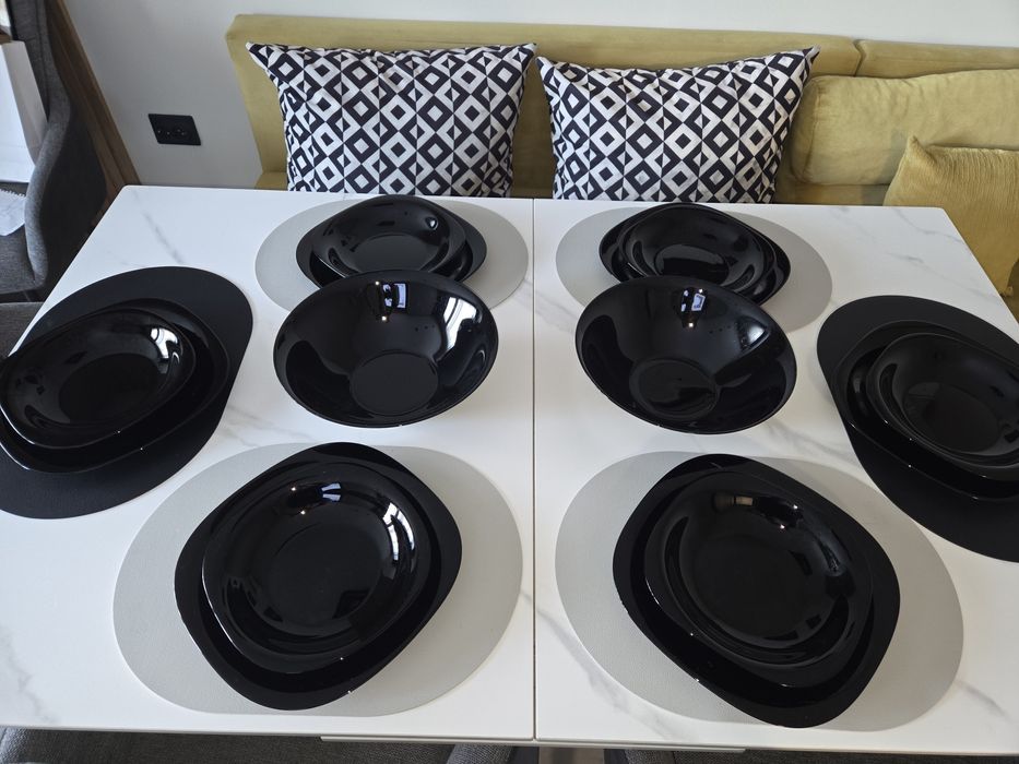 Сервиз за хранене 36 части и две големи купи