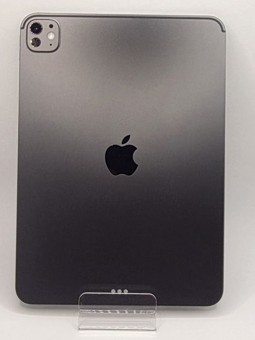 Ipad Pro / M5 / Black / DeluxGSM
