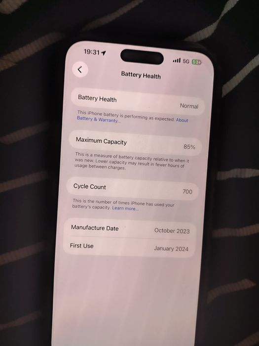 Продавам iPhone 15 pro max 512 gb