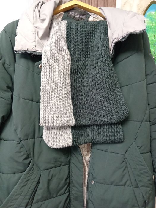 Продам зимнию куртку 54р.