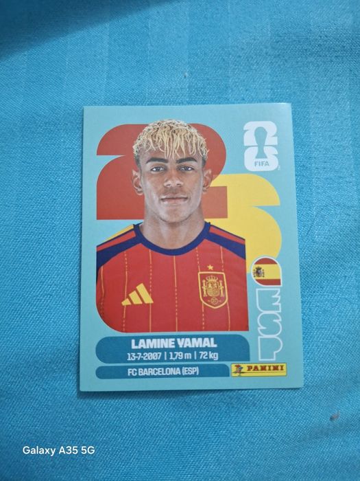 Vând/schimb sticker Panini Lamine Yamal nedezlipit
