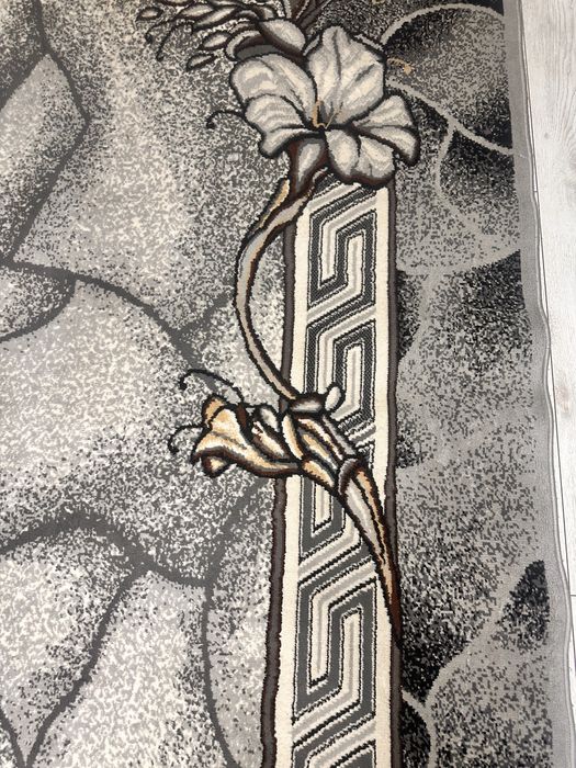 Продам ковер серый