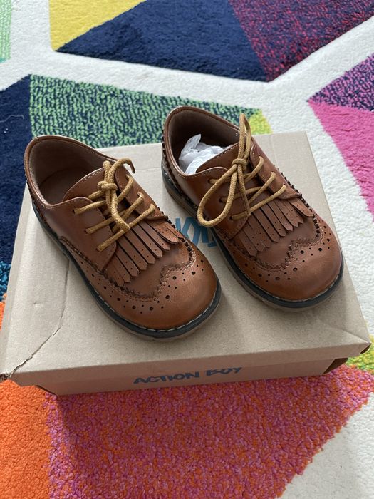 Pantofi de piele pentru baietei