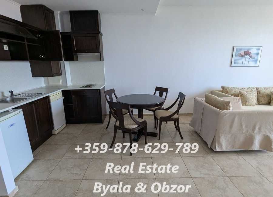 Продава се Тристаен апартамент в Обзор - 126 кв.м за 51 €/кв.м - Снимка #6