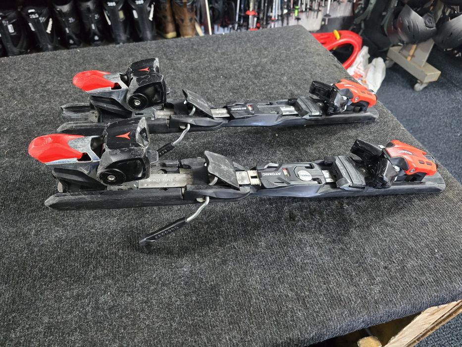 Legaturi atomic s9 redster