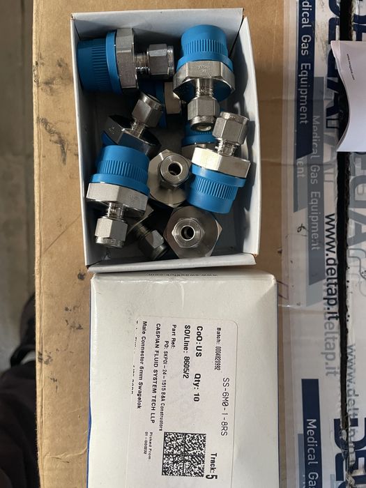 Фитинги по нержовейке