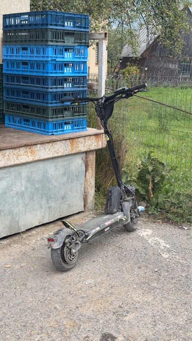 Trotineta modificata, e cross