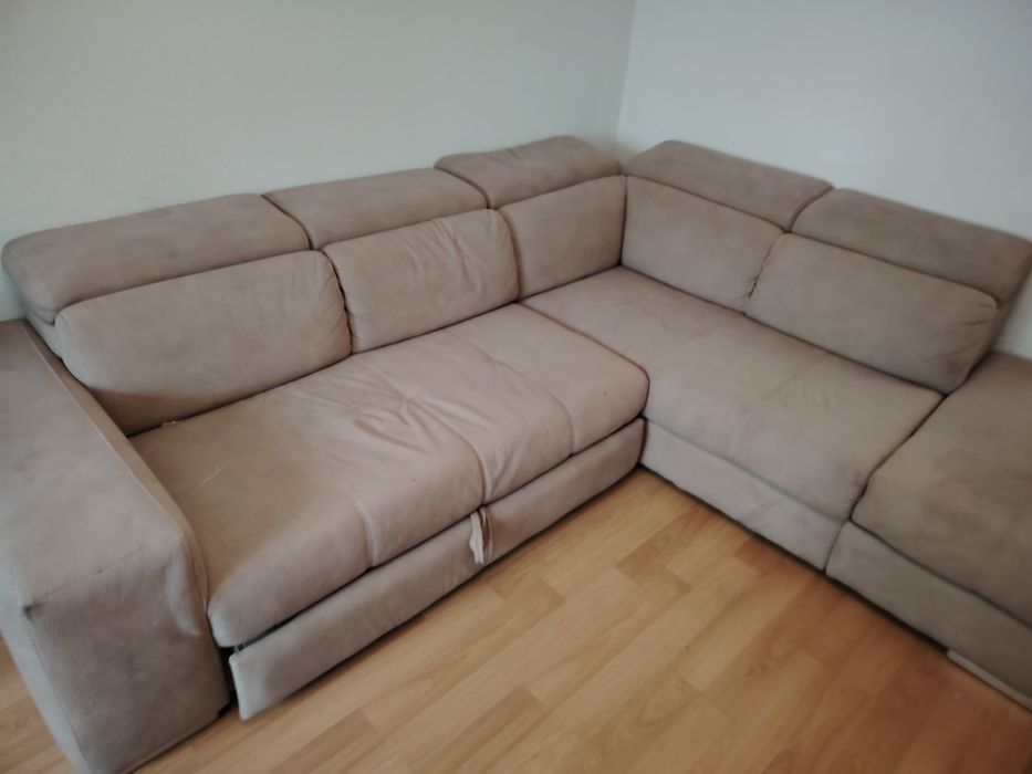 Canapea de colț extensibilă