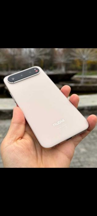 Telefon ZTE Nubia AIR, Dual SIM, 8GB, 256GB, 5G, Titanium Desert