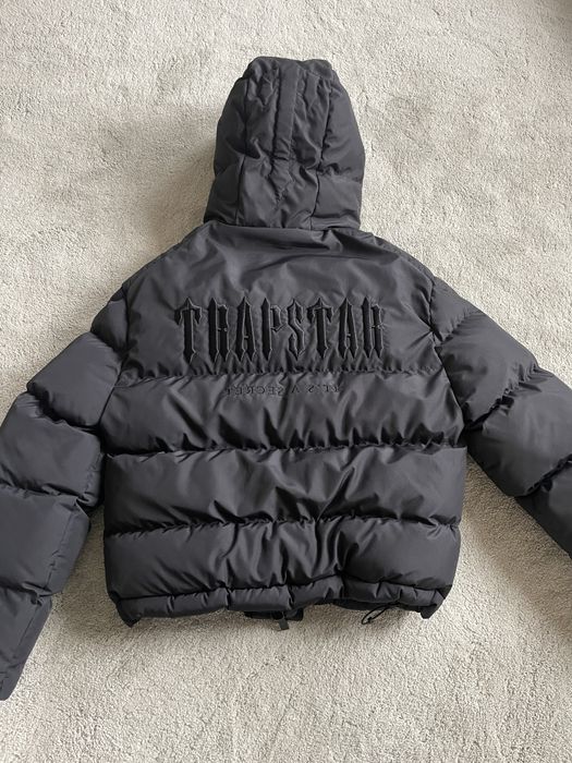 Trapstar Decoded 2.0 Hooded Puffer Jacket ОРИГИНАЛНО