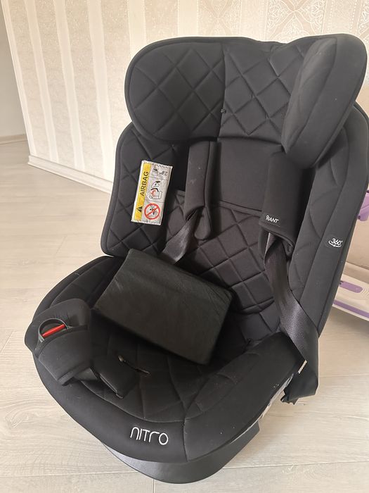 Продам автокресло 0-36 кг