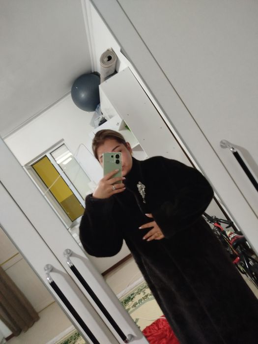 Шуба сатылады. Новый и брендвый.