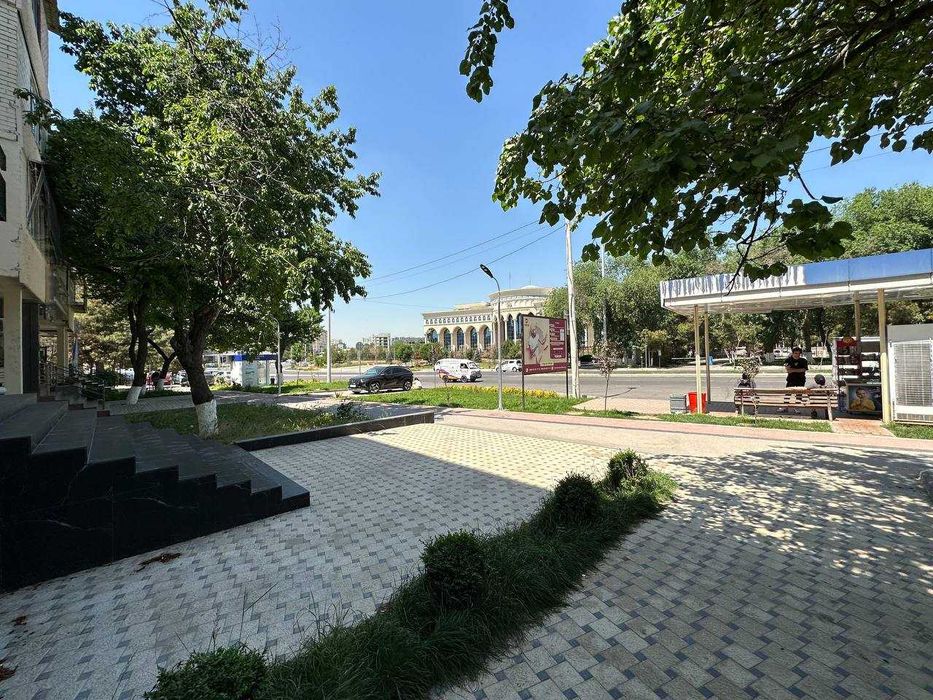 Срочно АРЕНДА! Нежилое помещение  1 линии у Лабзака