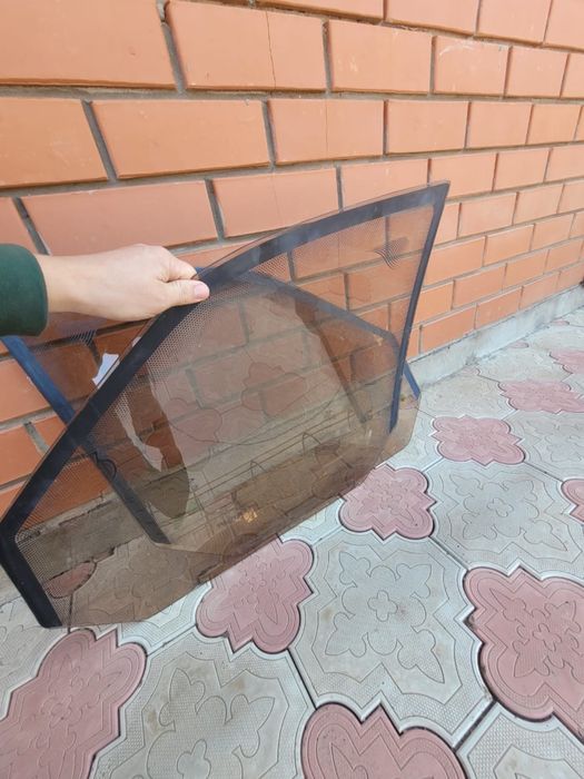 Приора, тонированные стекла