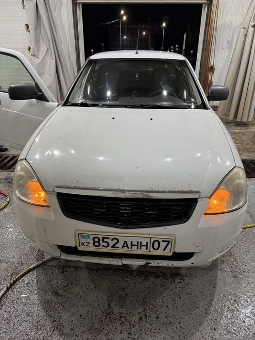 Продажа Приора. 2014 год. Хэтчбек.