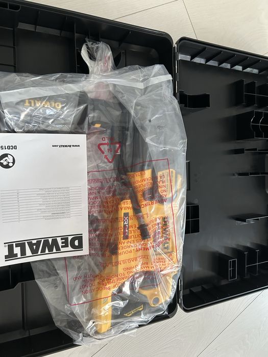 Masina profesionala de carotat Dewalt DCD 150 NK-XJ noua