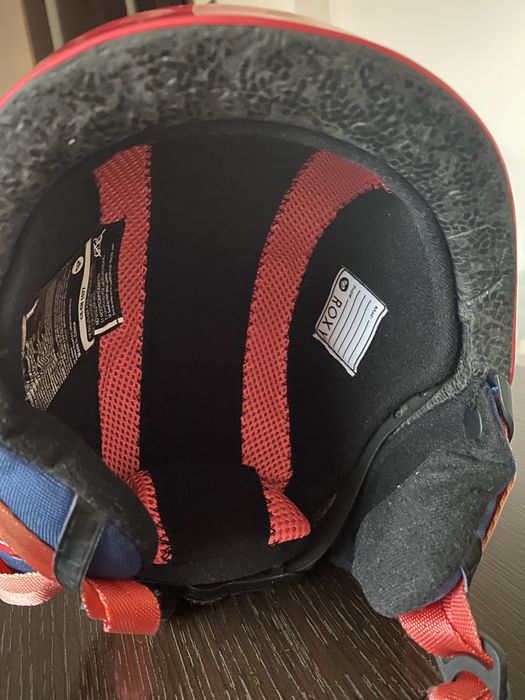 Каска за ски