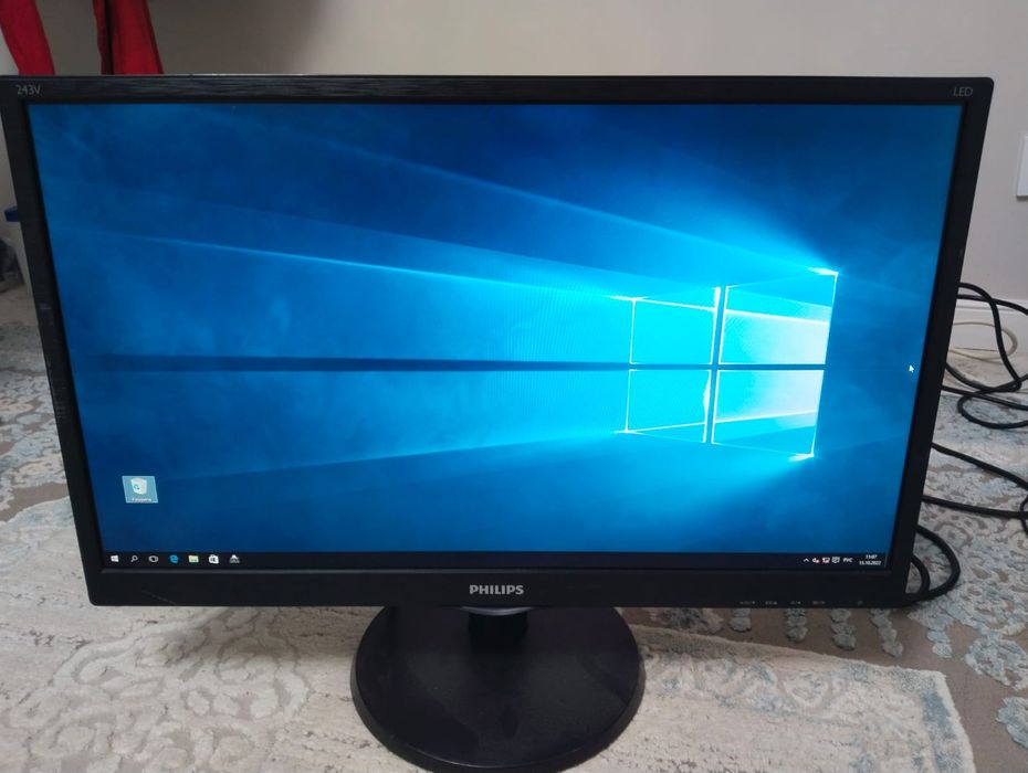 монитор Philips в отличном состоянии