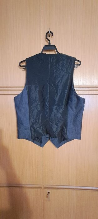 Hugo boss официален елек за костюм