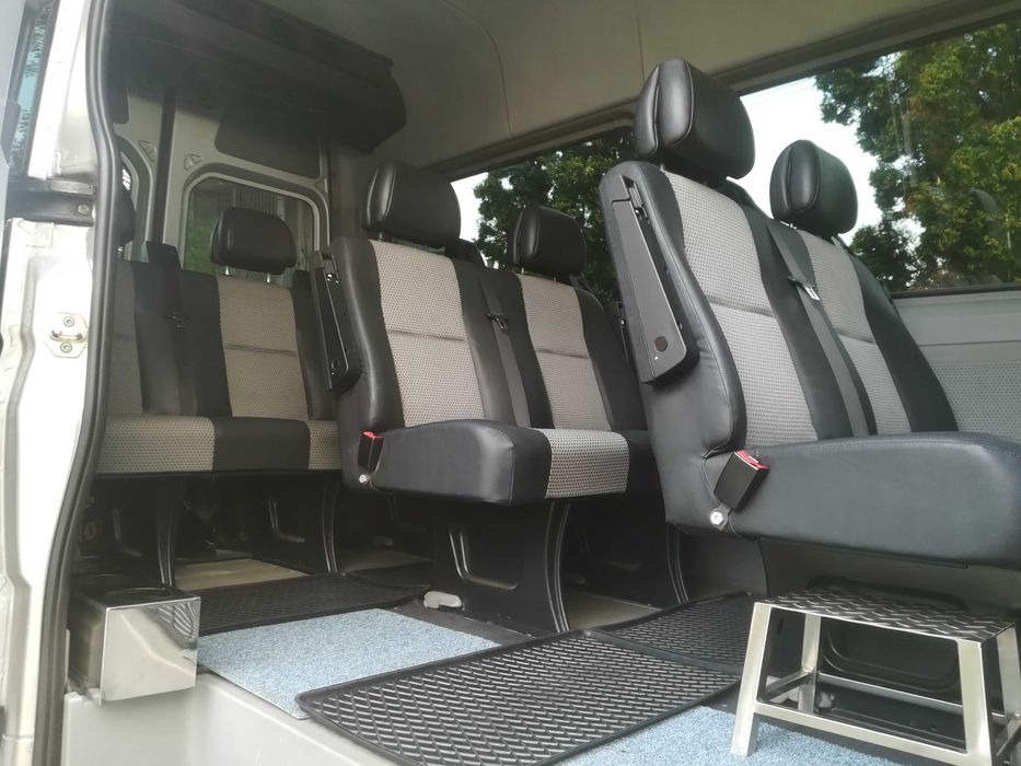 Transport persoane 8+1 din Rădăuți