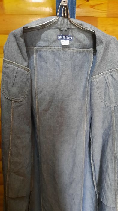 Джинсовка длинная. Размер 46--48.