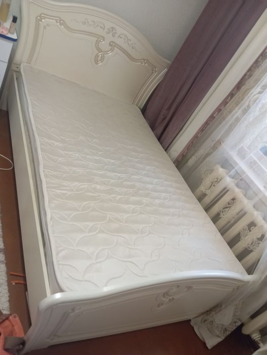 Кровать спальный