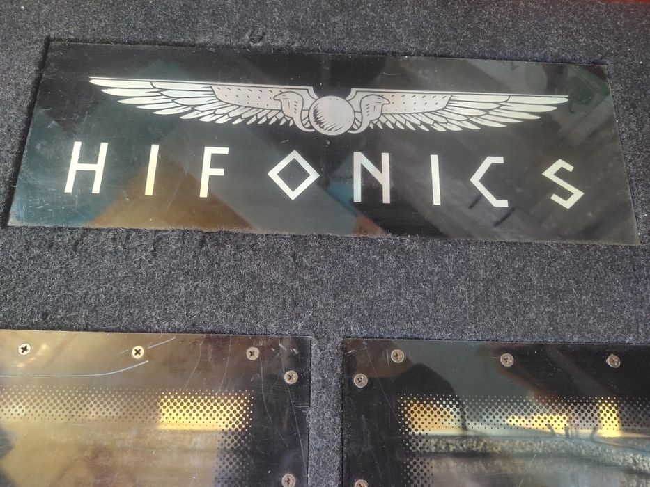 Hifonics BXi 12 DUAL субуфер