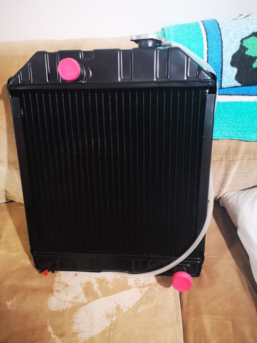 Radiator tractor ford 2000 3000 5000 preț 950 lei