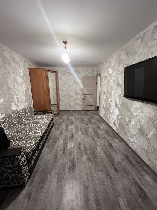 Квартира сдается  помесяцно