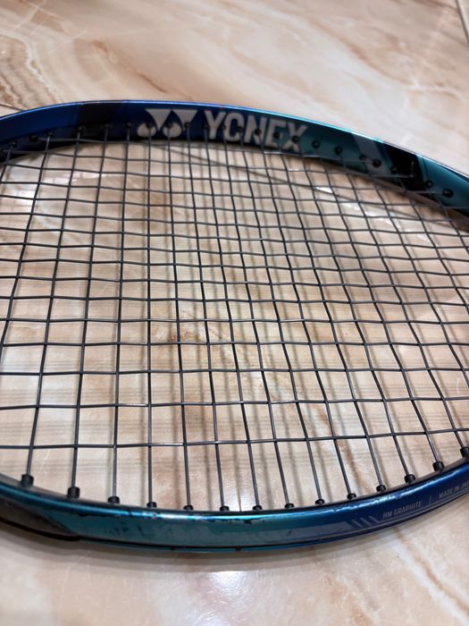 Yonex EZone 100(грип 2), 285гр.