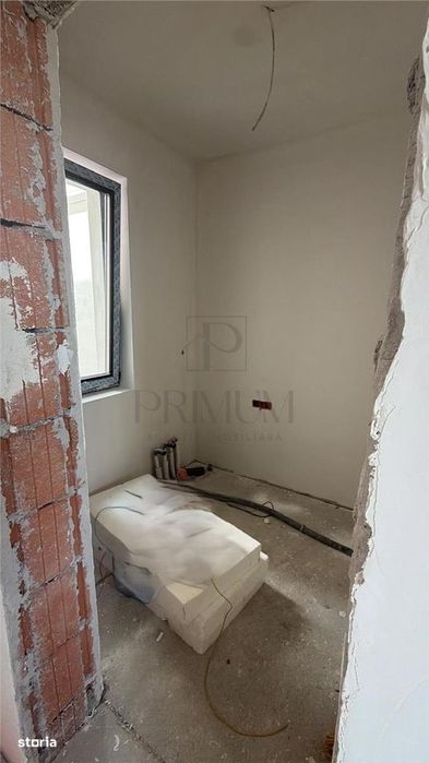 DUPLEX 110 mp | Despărțit prin cameră tehnică | Te