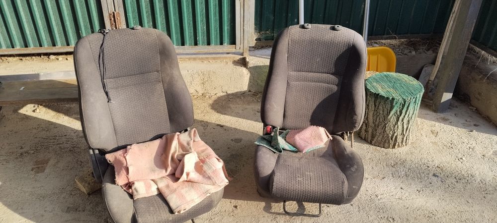 Тойота Авенсис 2006