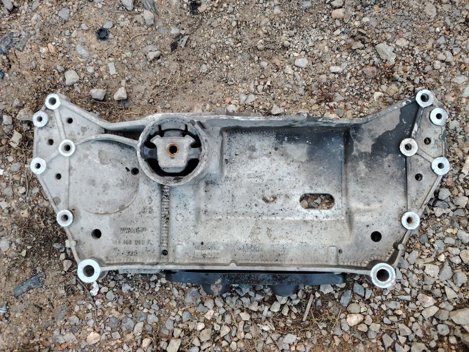 Преден мост за Голф 5 Ауди А3 Сеат Леон Шкода Октавия / VW Audi Skoda