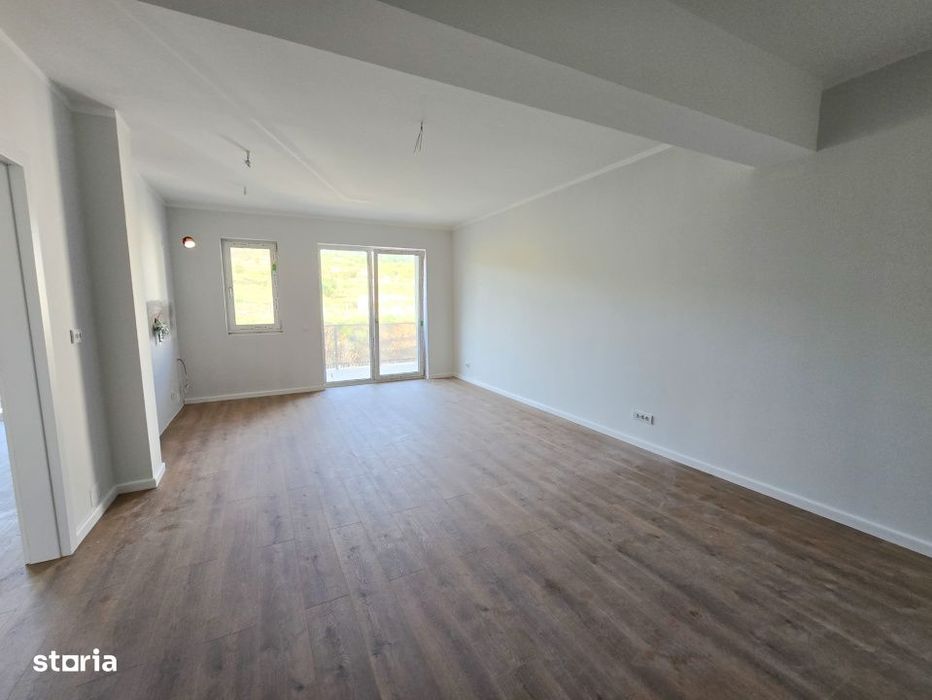 Apartament 2 camere | Bloc nou | 49mp | Etaj 2 | Parcare | Zona Vivo — fotografia 3