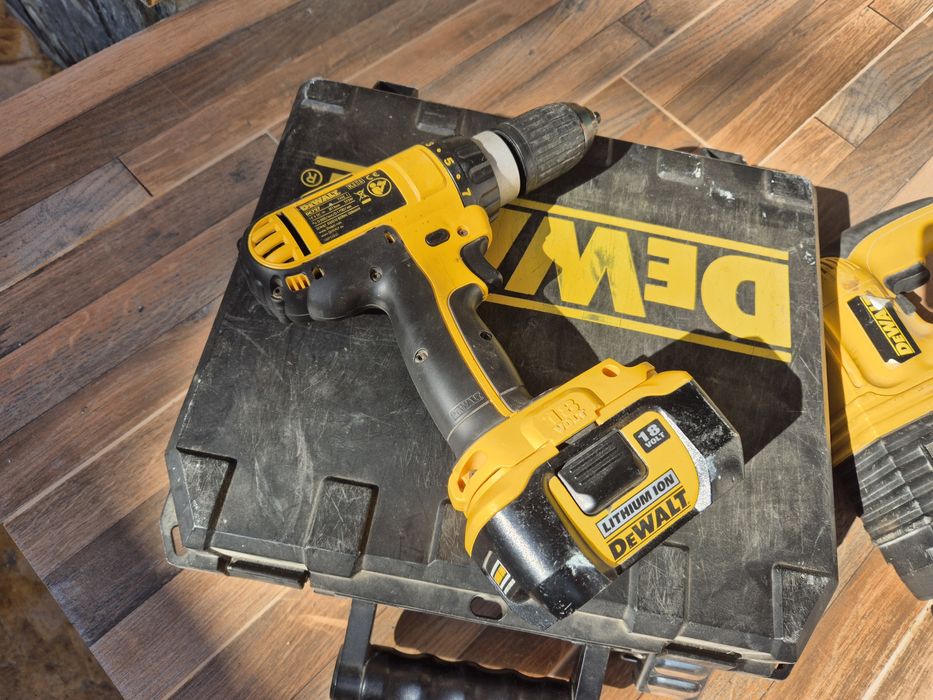 Dewalt   перфоратор и ударен винтоверт