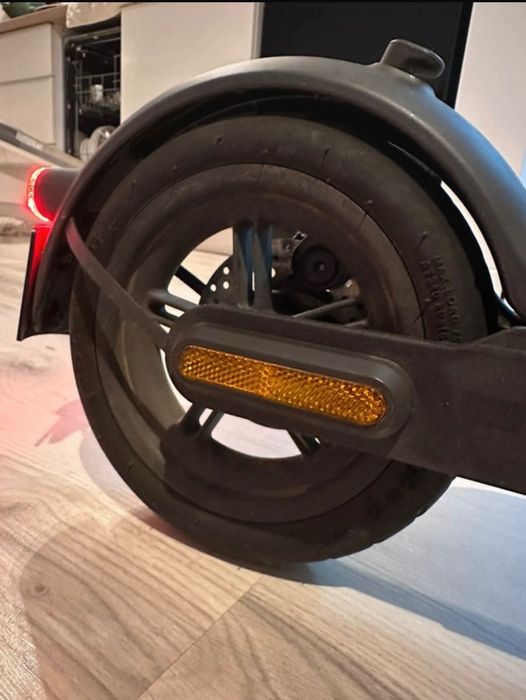 Trotineta electrica XIAOMI Mi S, 250W ca noua