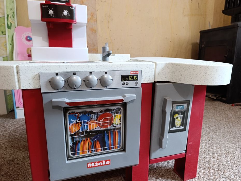 Детска кухня MIELE