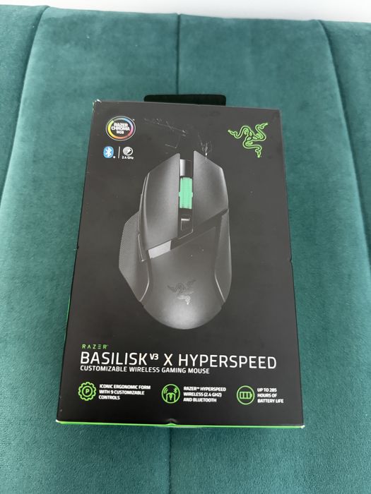 Vand Mouse Gaming Wireless Razer Basilisk V3 X HyperSpeed, 18.000 DPI, impecabi