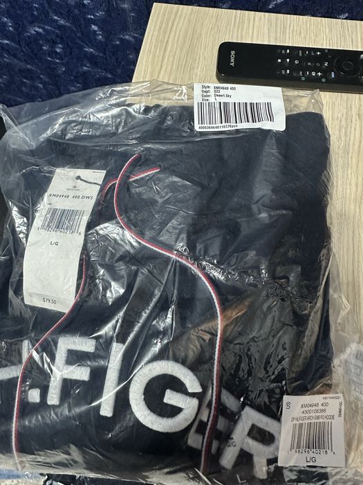 Толстовка худи Tommy Hilfiger. p-L.