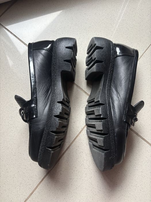 Лоуфъри - естествена кожа