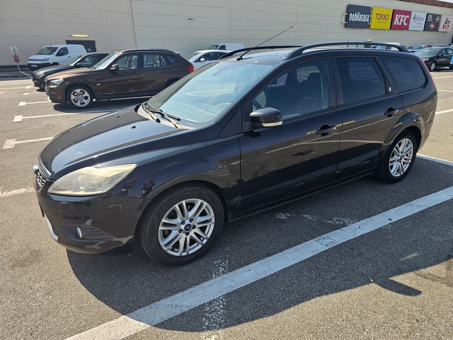 Ford Focus Stare buna, baterie noua, cauciucuri de iarna