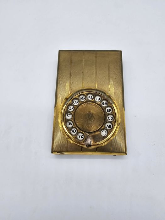 Agenda veche tip telefon