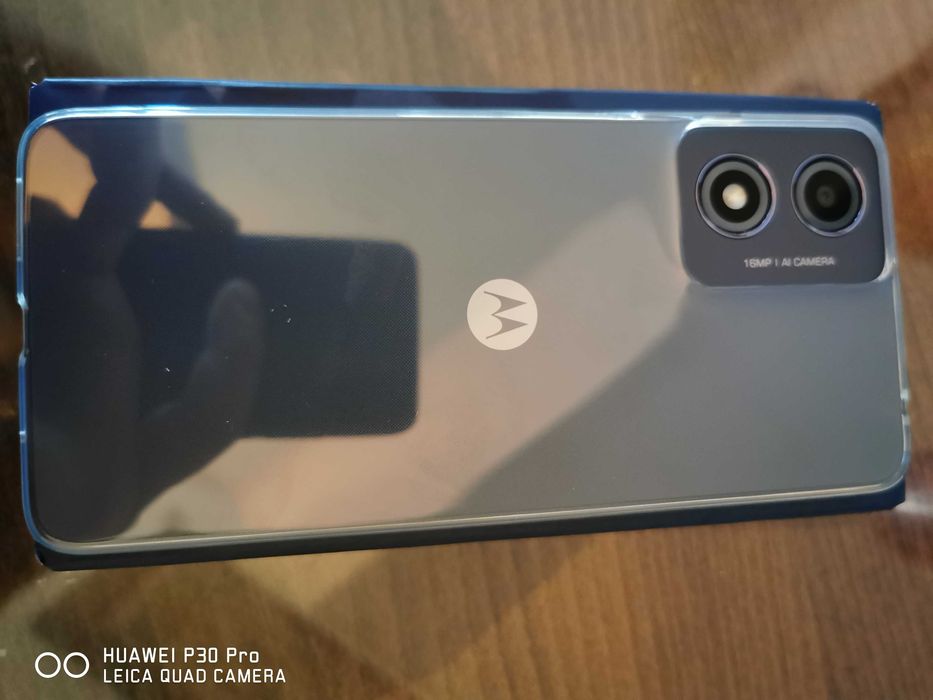 Чисто нов Motorola g04