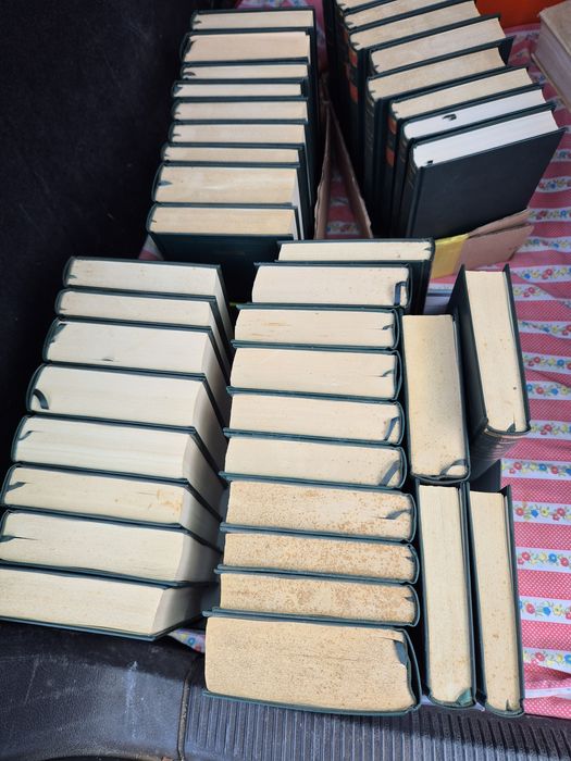 Vand colectia Adevarul 1-100 opere esentiale completa