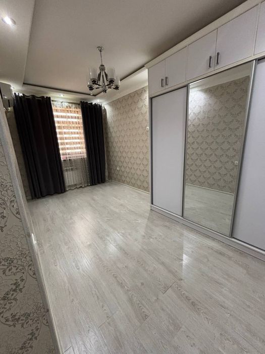 Срочно ! 3 ком квартира