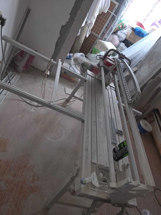 Продам плиткорез