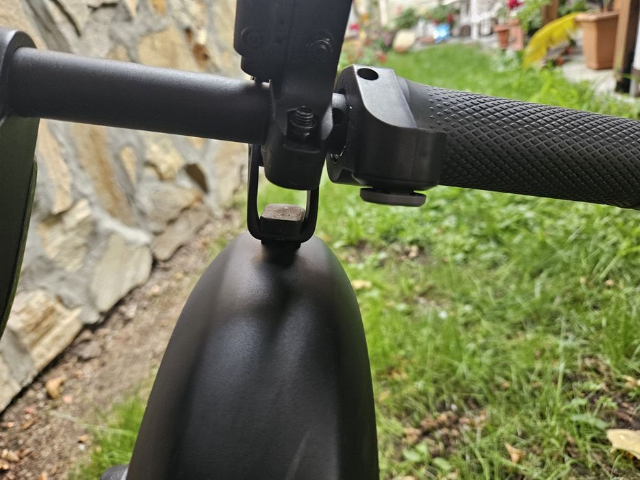 Електрическа тротинетка Segway F2