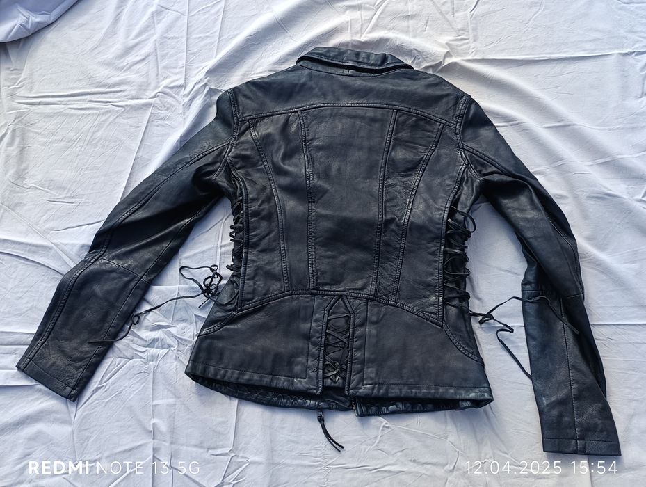 Кожено дамско яке